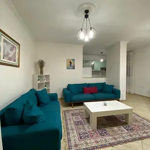 https://chlo-apartment-3-tirana.hotels-in-tirana.com