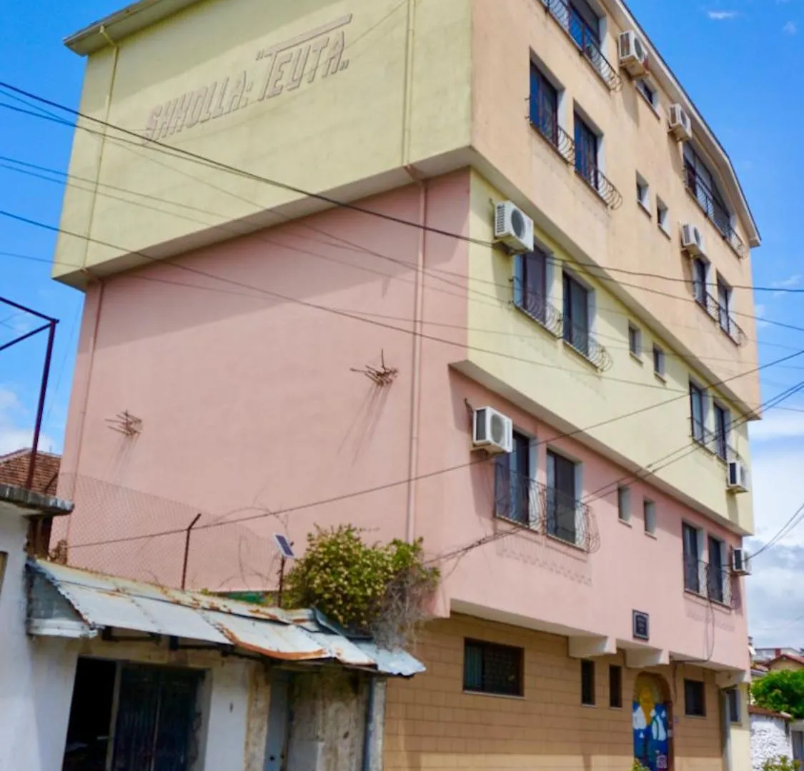 The Galley Party Hostel Shkodra